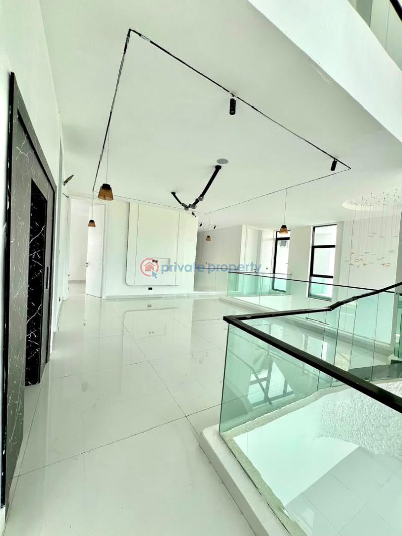 5 bedroom Detached Duplex For Sale Pinnock Beach Estate Osapa Lekki Lagos - 11