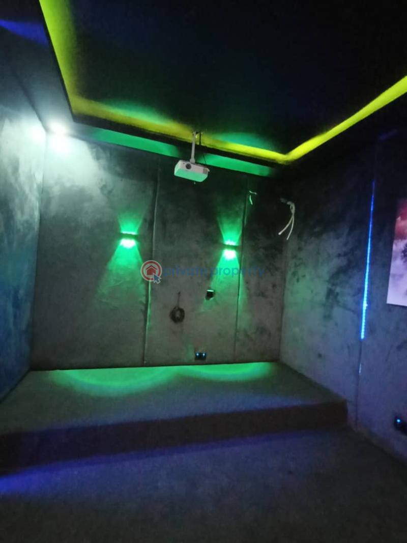 5 bedroom Duplex For Sale Royal Garden Estate Ajah Lagos - 9