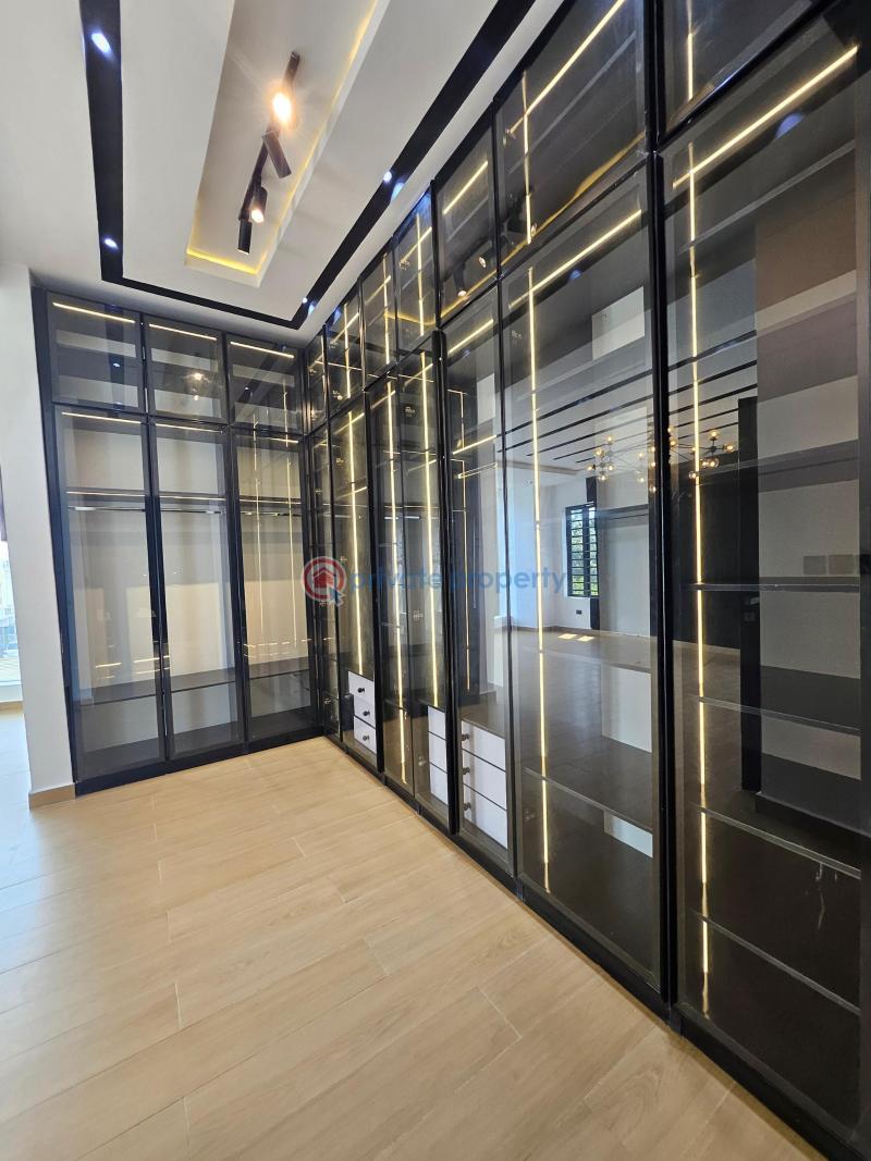 5 bedroom Duplex For Sale Royal Garden Estate Ajah Lagos - 14