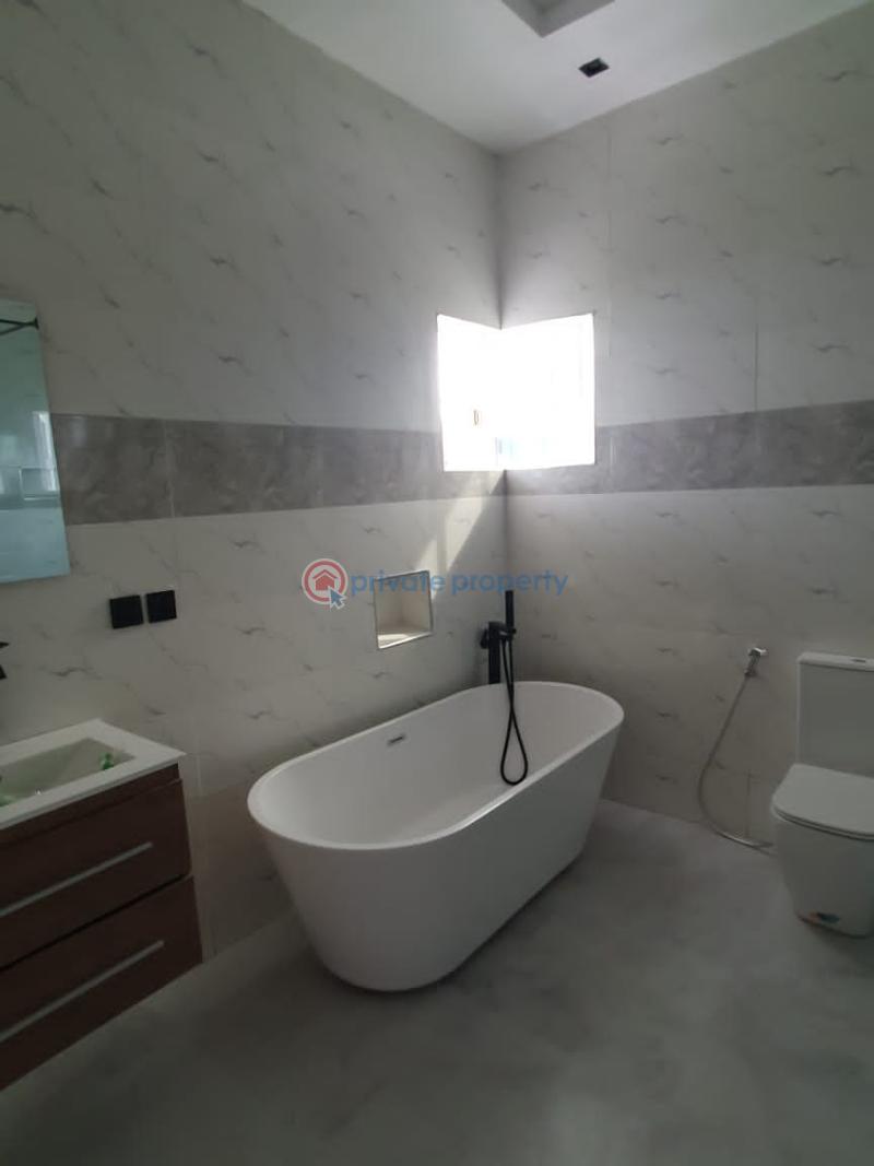 Luxury 5 bedrooms detached duplex with swimming pool and bq - 8 5 bedroom Detached Duplex For Sale Megamound Estate Lekki Phase 1 Lagos - 8