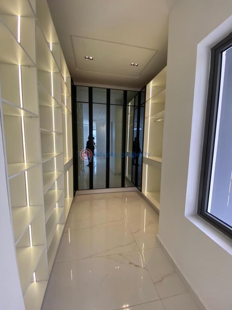 5 bedroom Detached Duplex For Sale Royal Garden Estate Ajah Lagos - 8