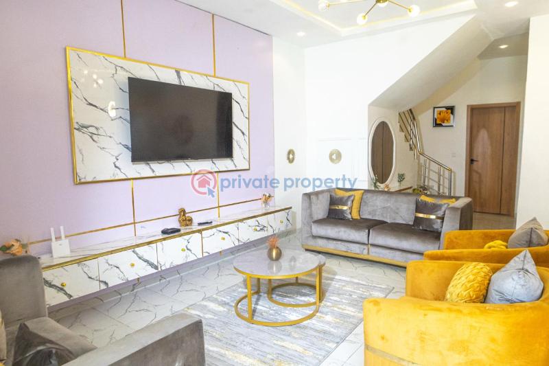 5 bedroom Detached Duplex For Sale Carlton Gate Estate Chevron Drive Lekki Lagos - 2