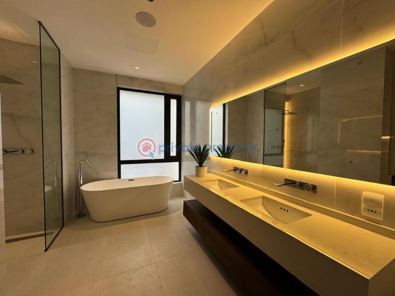 5 bedroom Duplex For Sale Royal Garden Estate Ajah Lagos - 2