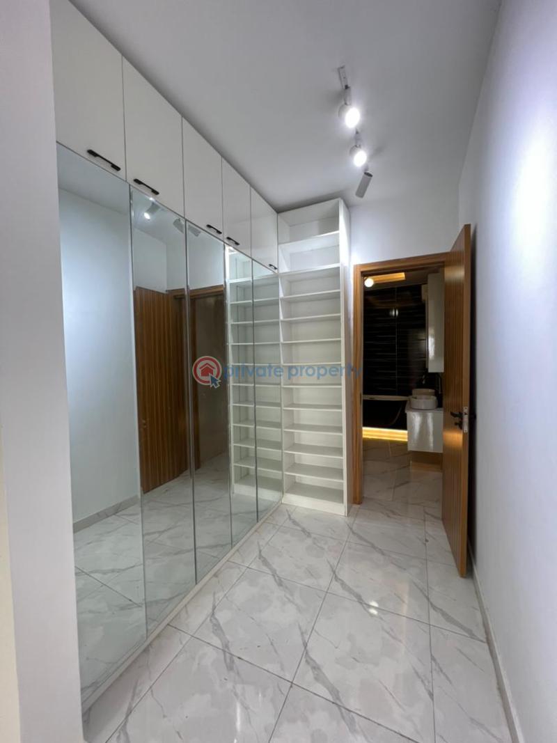 5 bedroom Duplex For Sale Pinnock Beach Estate Osapa Lekki Lagos - 6