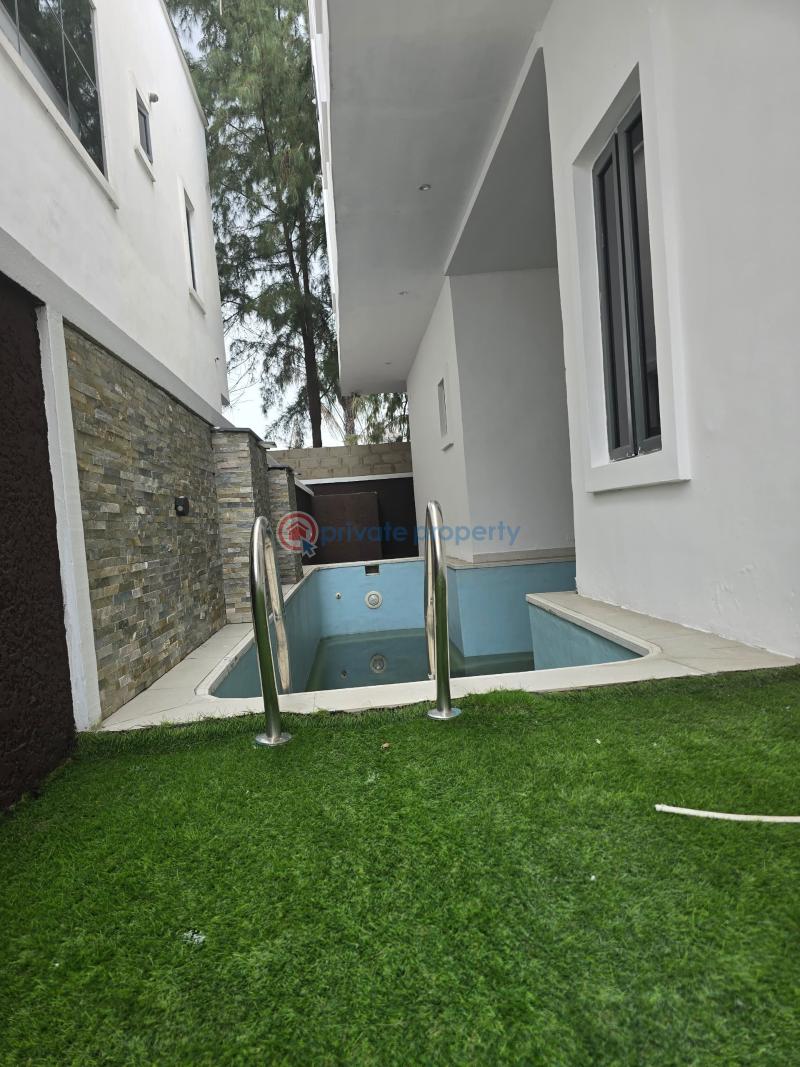 5 bedroom Detached Duplex For Sale For Those Looking For The Most Reasonably Priced Fully Detached In Ikota Ikota Lekki Lagos - 0