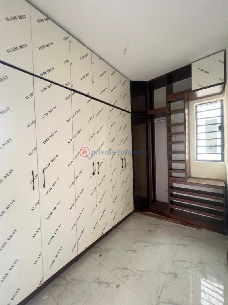 5 bedroom Detached Duplex For Sale Lekki Phase 1 Lagos - 11
