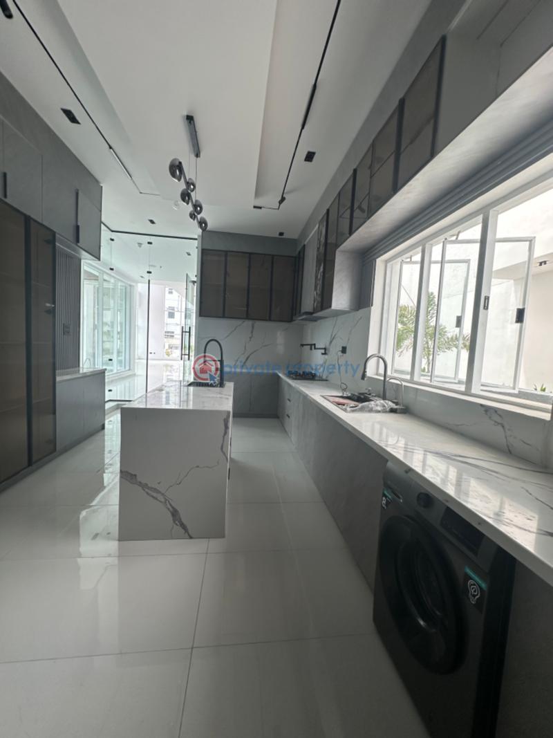 5 bedroom Duplex For Sale Osapa Lekki Lagos - 7
