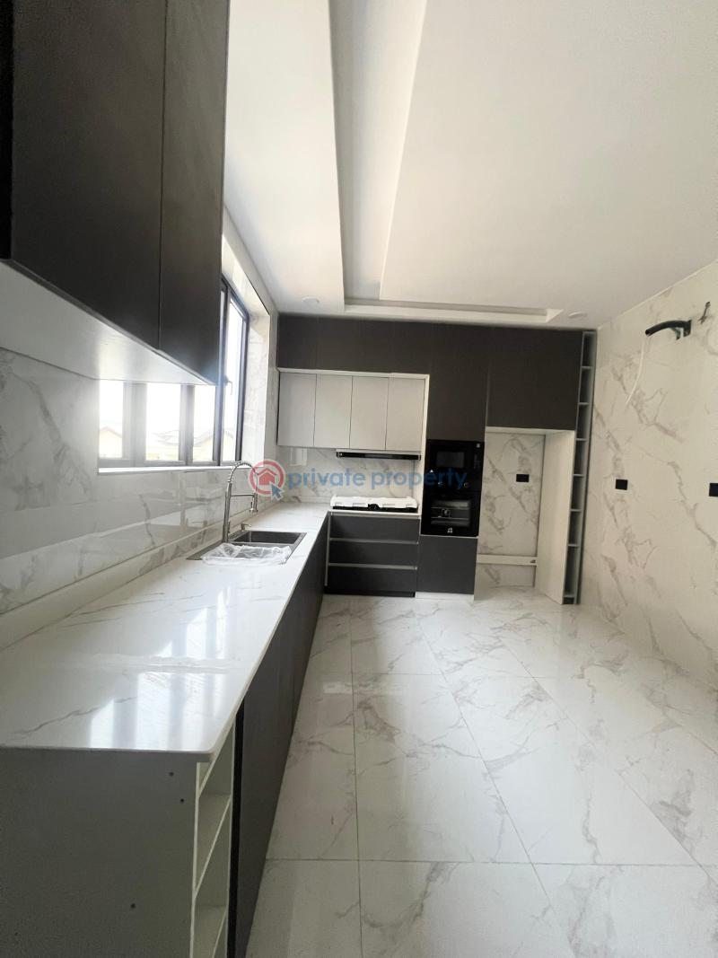 5 bedroom Semi detached Duplex For Sale Main Lekki Phase One Lekki Phase 1 Lagos - 10