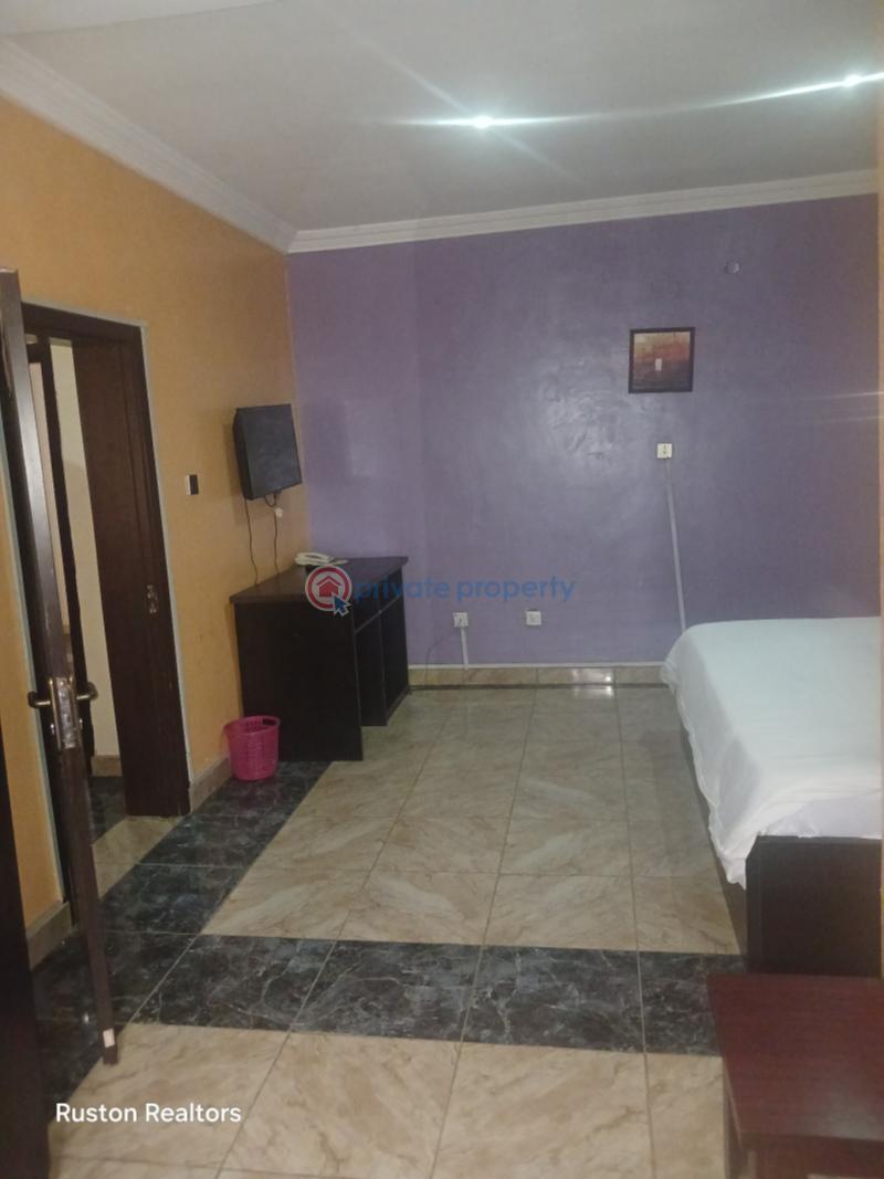 10 bedroom Hotel For Sale Egbeda Alimosho Lagos - 6