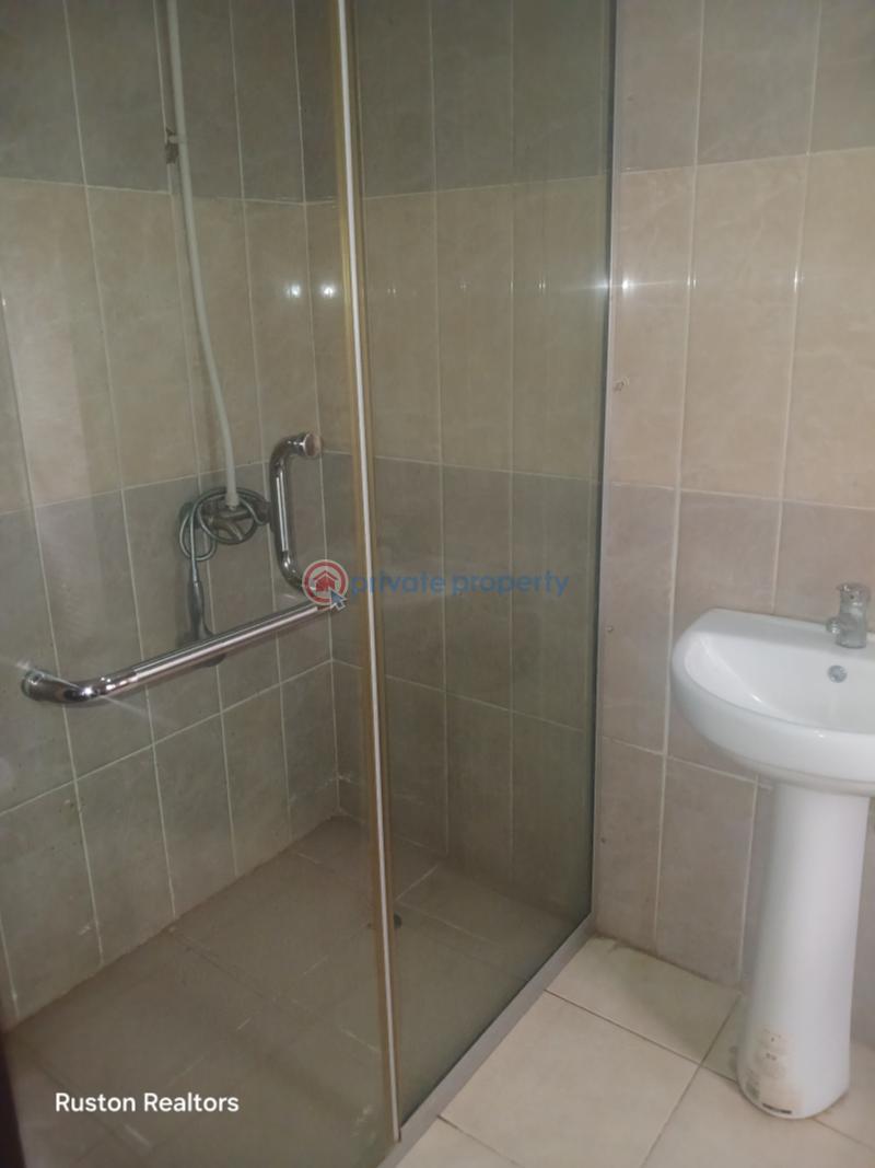 10 bedroom Hotel For Sale Egbeda Alimosho Lagos - 8