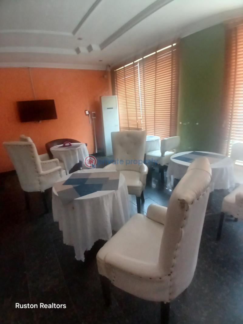 10 bedroom Hotel For Sale Egbeda Alimosho Lagos - 5