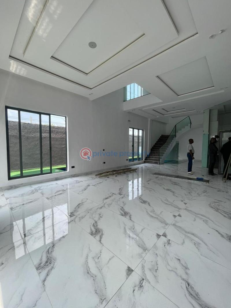 5 bedroom House For Sale Osapa Lekki Lagos - 1