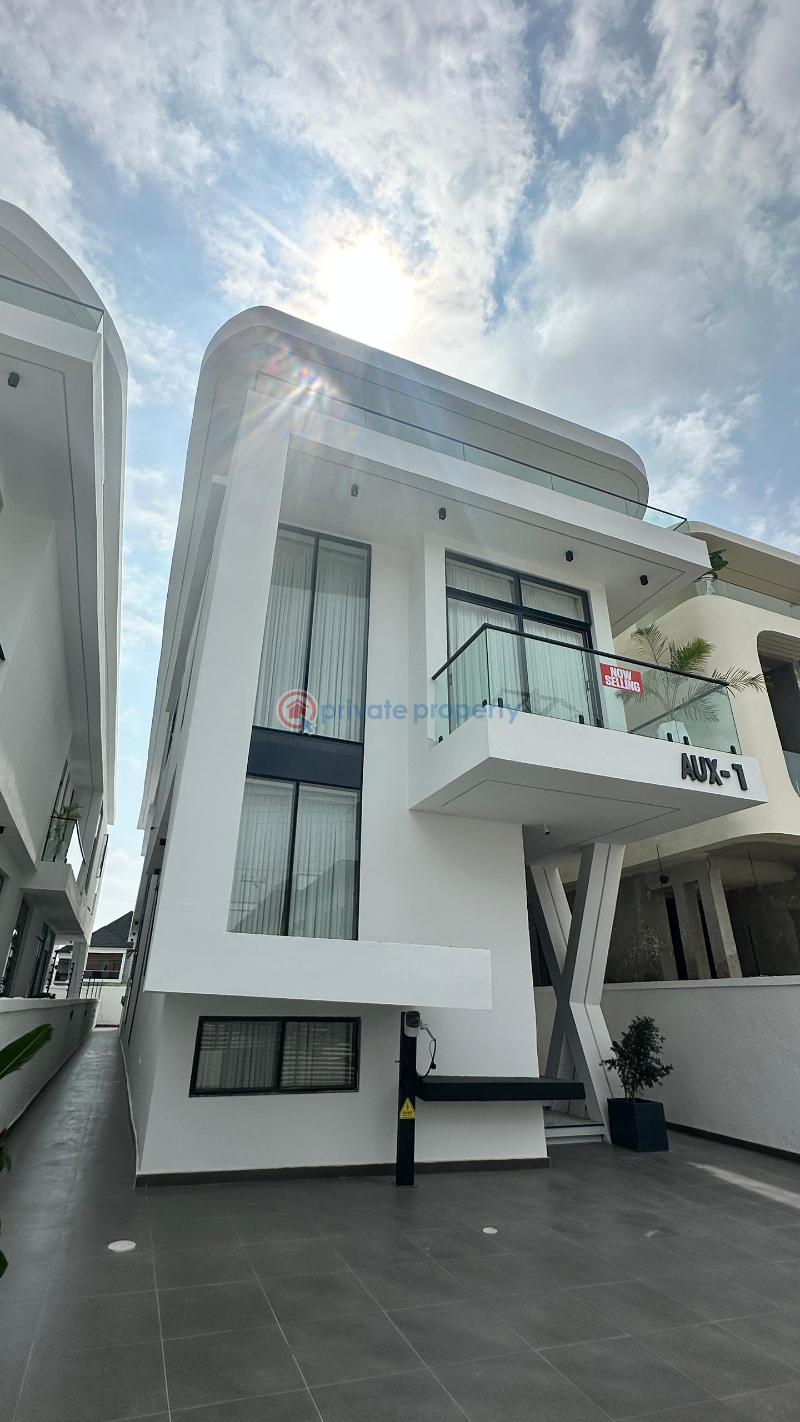 5 bedroom Detached Duplex For Sale Orchid Lekki Lagos - 1