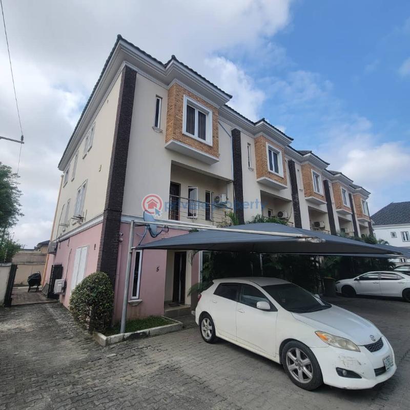 5 bedroom Terrace For Rent Osapa Lekki Lagos - 5