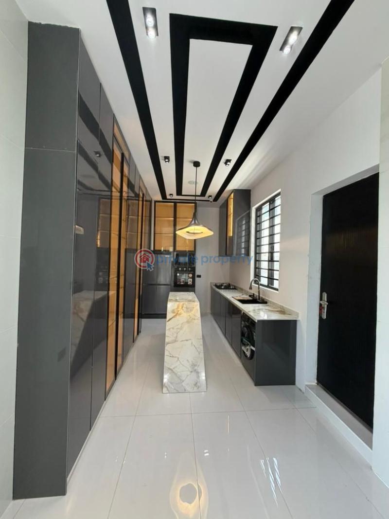 5 bedroom Detached Duplex For Sale Ikota Lekki Lagos - 2