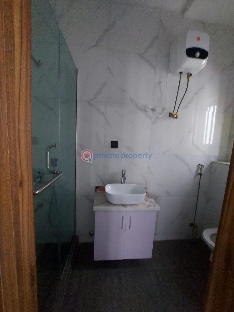 Luxury 5 bedroom detached duplex - 15 5 bedroom Detached Duplex For Sale Magodo GRA Phase 2 Kosofe/Ikosi Lagos - 15
