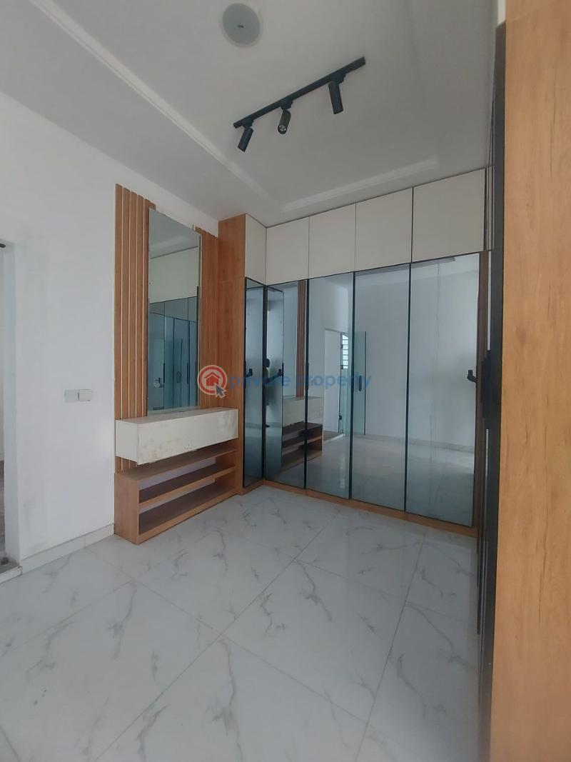 5 bedroom Detached Duplex For Sale Ogudu GRA Ojota Lagos - 6