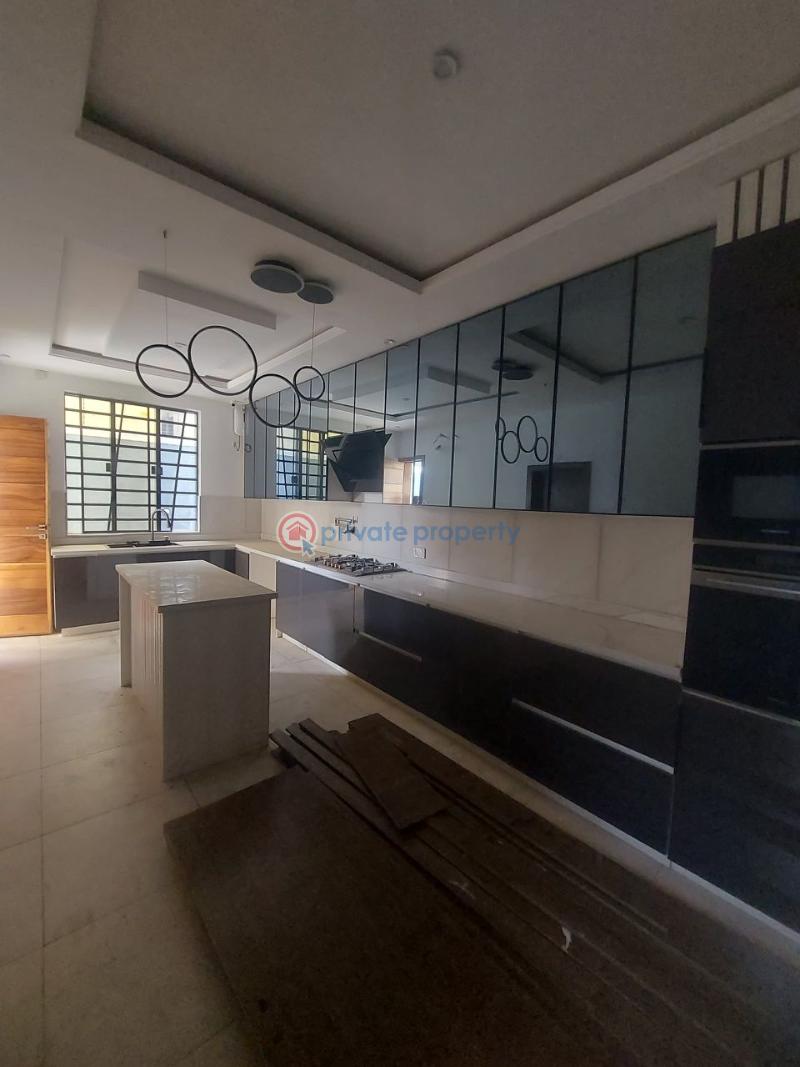 5 bedroom Detached Duplex For Sale Ogudu GRA Ojota Lagos - 4