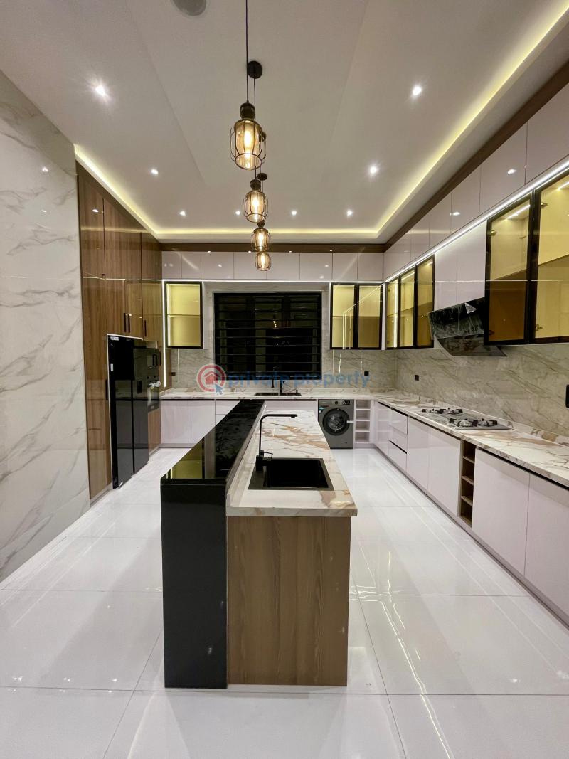 5 bedroom Detached Duplex For Sale Estate Ikota Lekki Lagos - 8