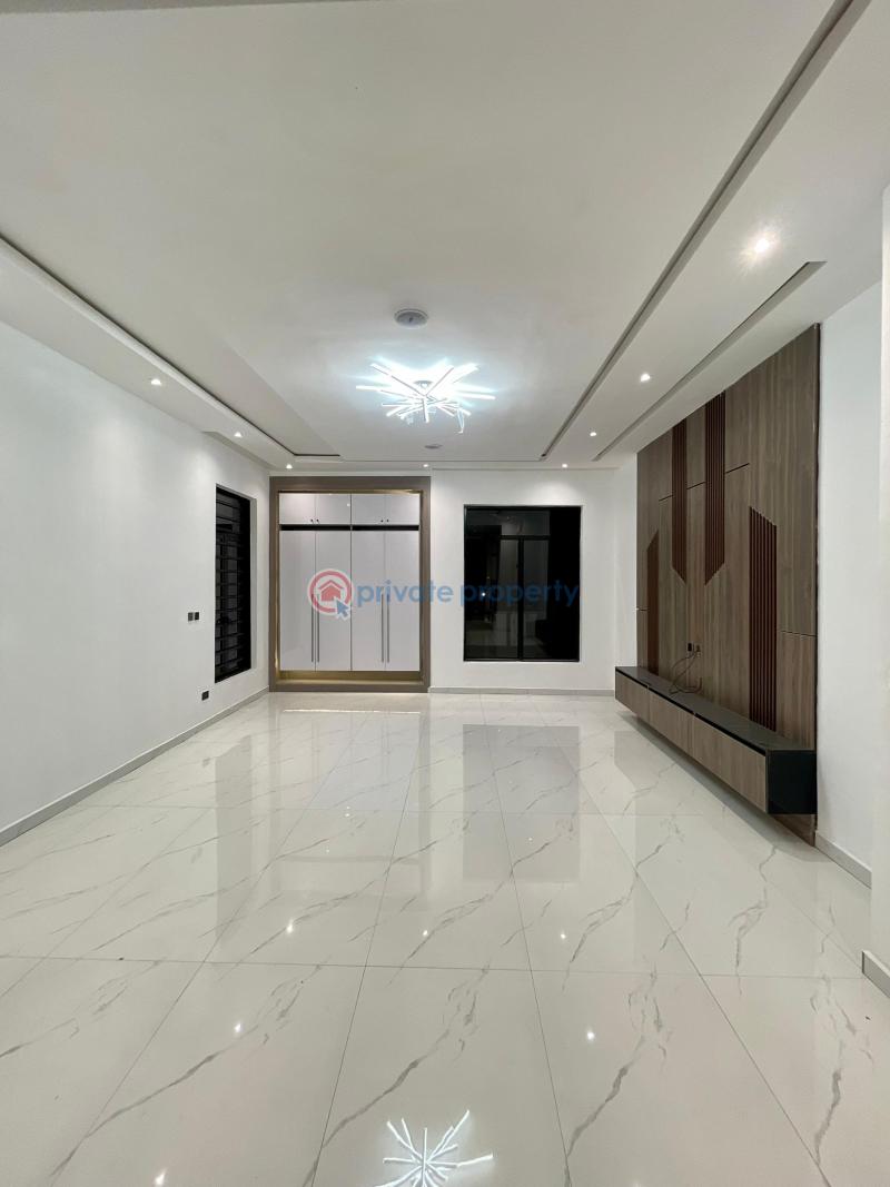 5 bedroom Detached Duplex For Sale Estate Ikota Lekki Lagos - 17