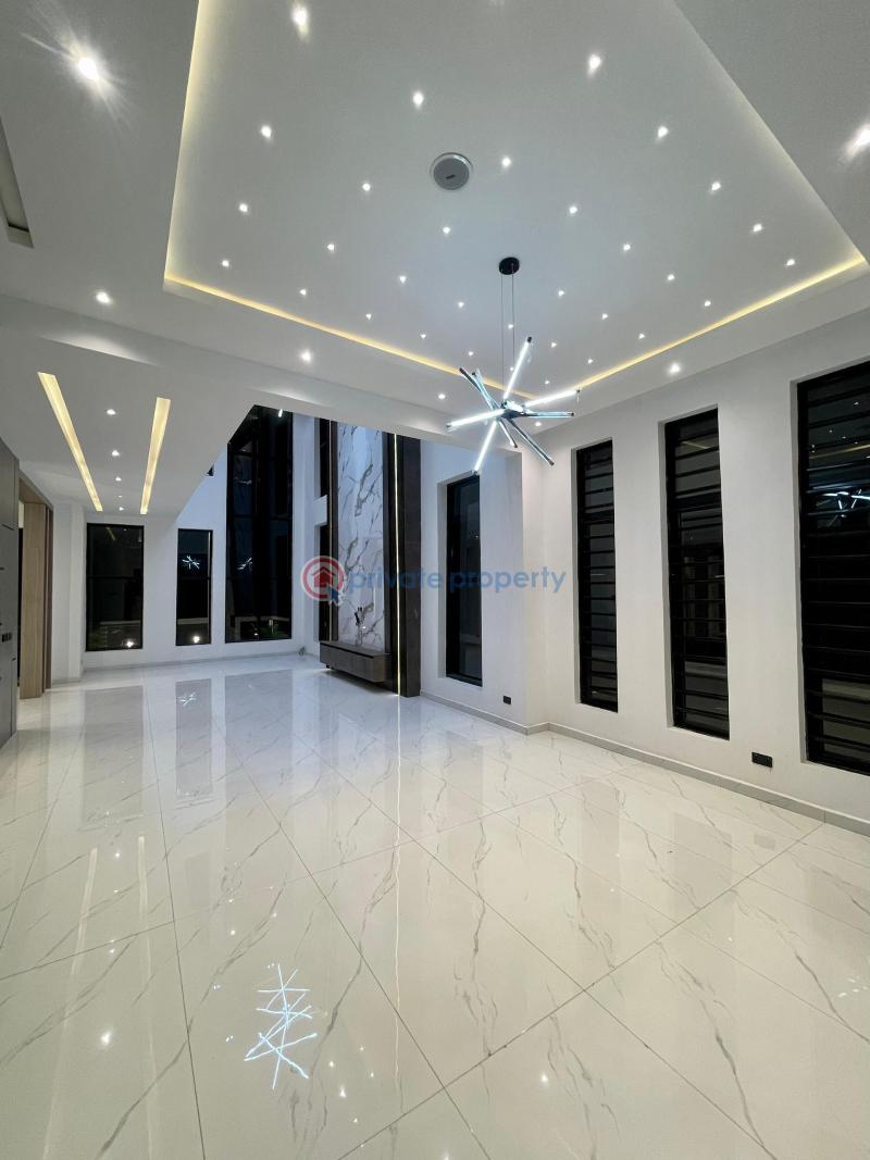 5 bedroom Detached Duplex For Sale Estate Ikota Lekki Lagos - 4