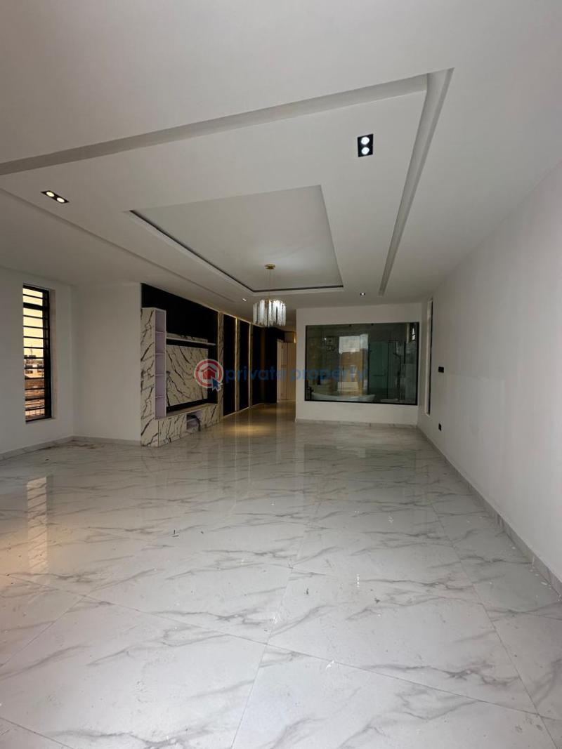 5 bedroom Detached Duplex For Sale Chevron Drive Lekki Lagos - 2