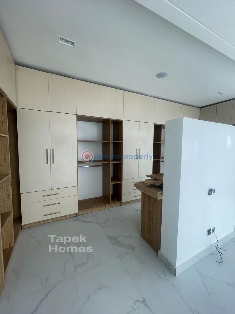 5 bedroom Duplex For Sale Osapa Lekki Lagos - 9