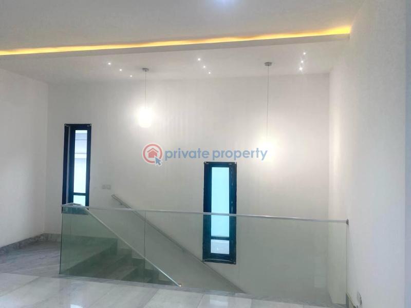 5 bedroom Detached Duplex For Sale Off Admiralty Way Lekki Phase 1 Lagos - 3