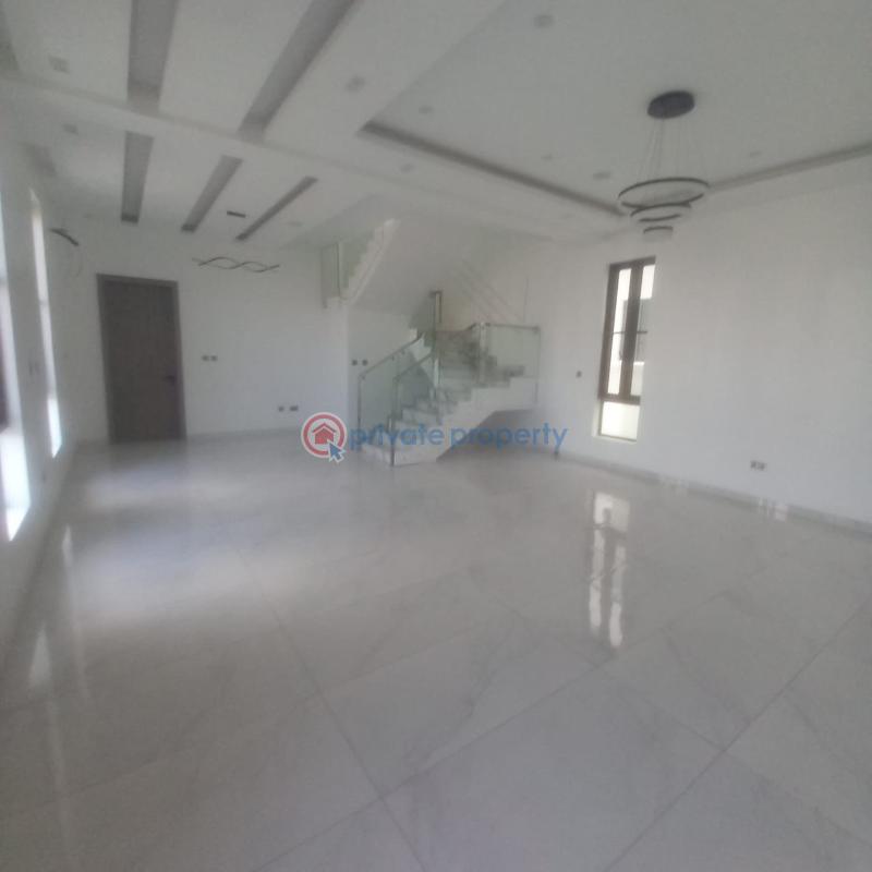 5 bedroom Duplex For Sale The Property Located At Chevron Axis Within An Estate Chevron Drive Lekki Lagos - 21