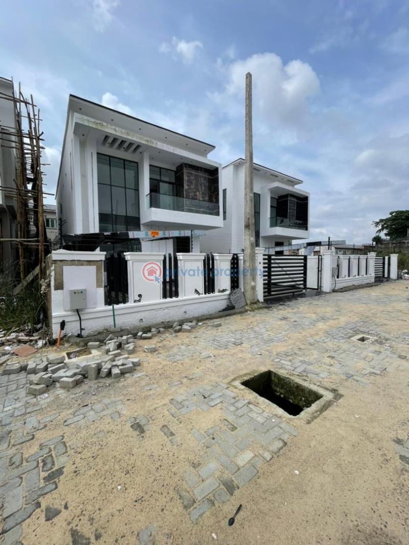 5 bedroom Detached Duplex For Sale Chevron Lekki Lagos - 1