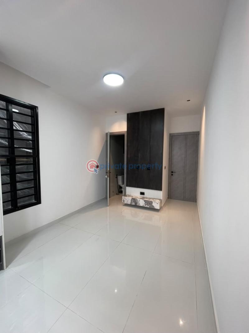 5 bedroom Detached Duplex For Sale Ikota Lekki Lagos - 3