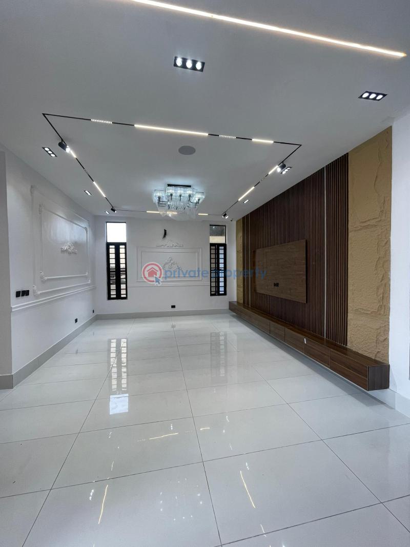 5 bedroom Detached Duplex For Sale Ajah Lagos - 1