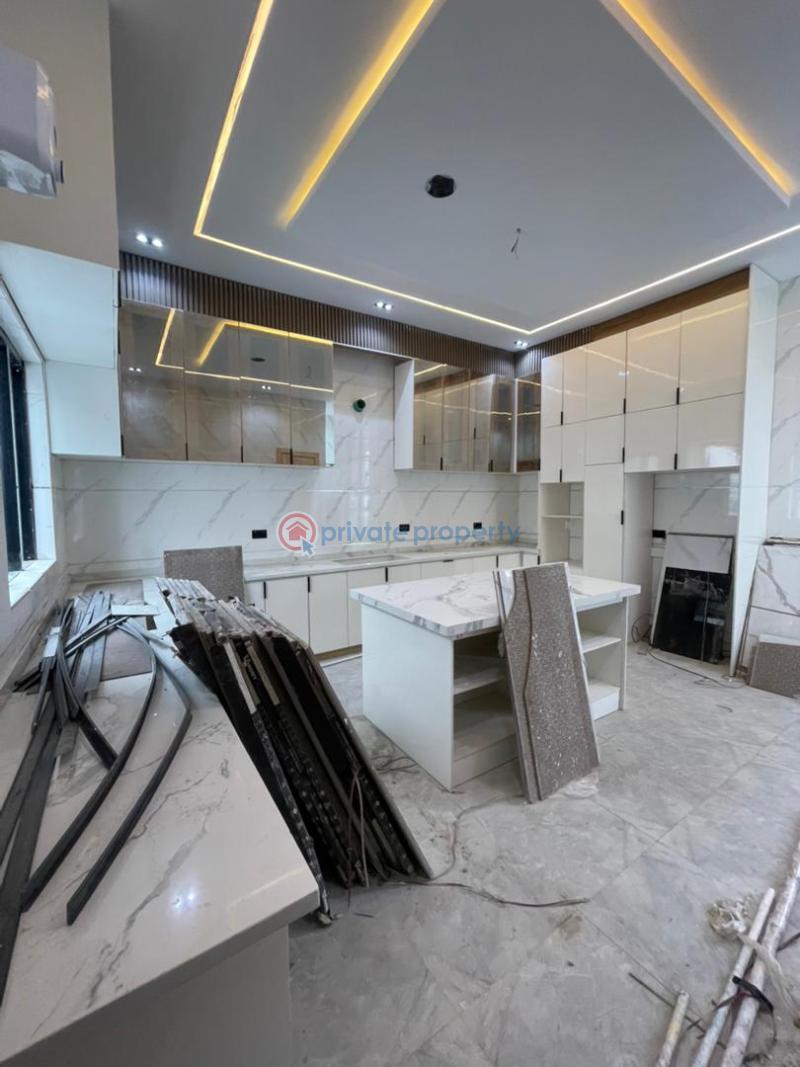 5 bedroom Detached Duplex For Sale Chevron Lekki Lagos - 13