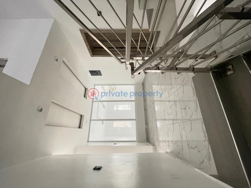 5 bedroom Duplex For Sale Osapa Lekki Lagos - 6