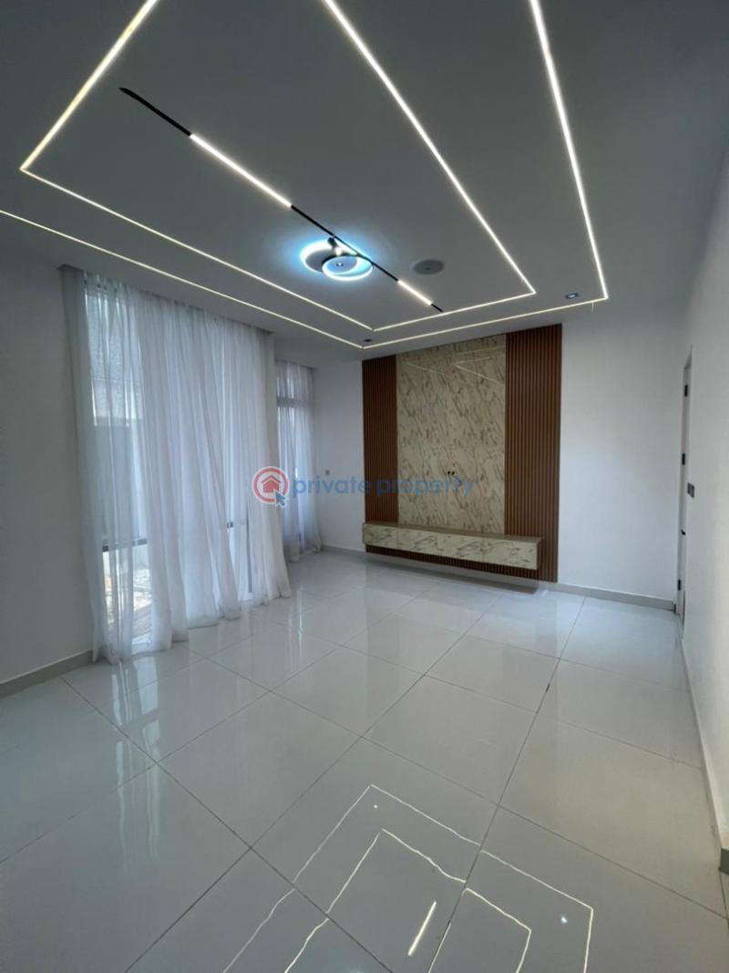 5 bedroom Detached Duplex For Sale Chevron Toll Gate Lekki Lagos Chevron Drive Lekki Lagos - 5