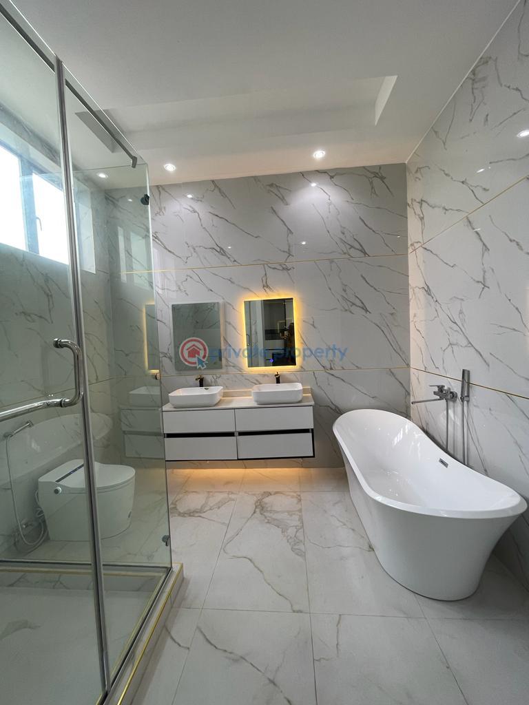 5 bedroom Detached Duplex For Sale Osapa London Lekki Lagos - 1
