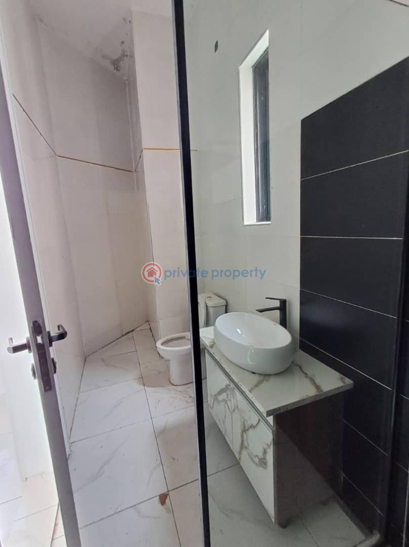 5 bedroom Detached Duplex For Sale Orchid Road Lekki Lagos - 4