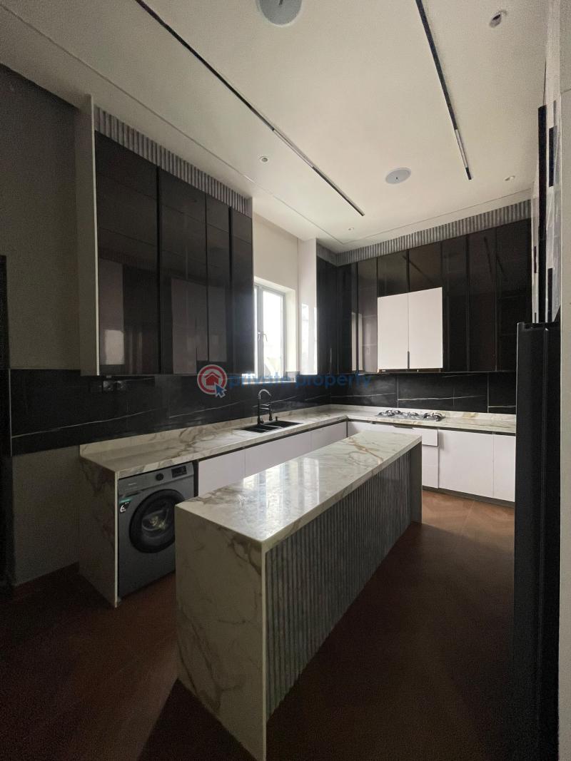 5 bedroom Duplex For Sale Osapa London Lekki Lagos - 2
