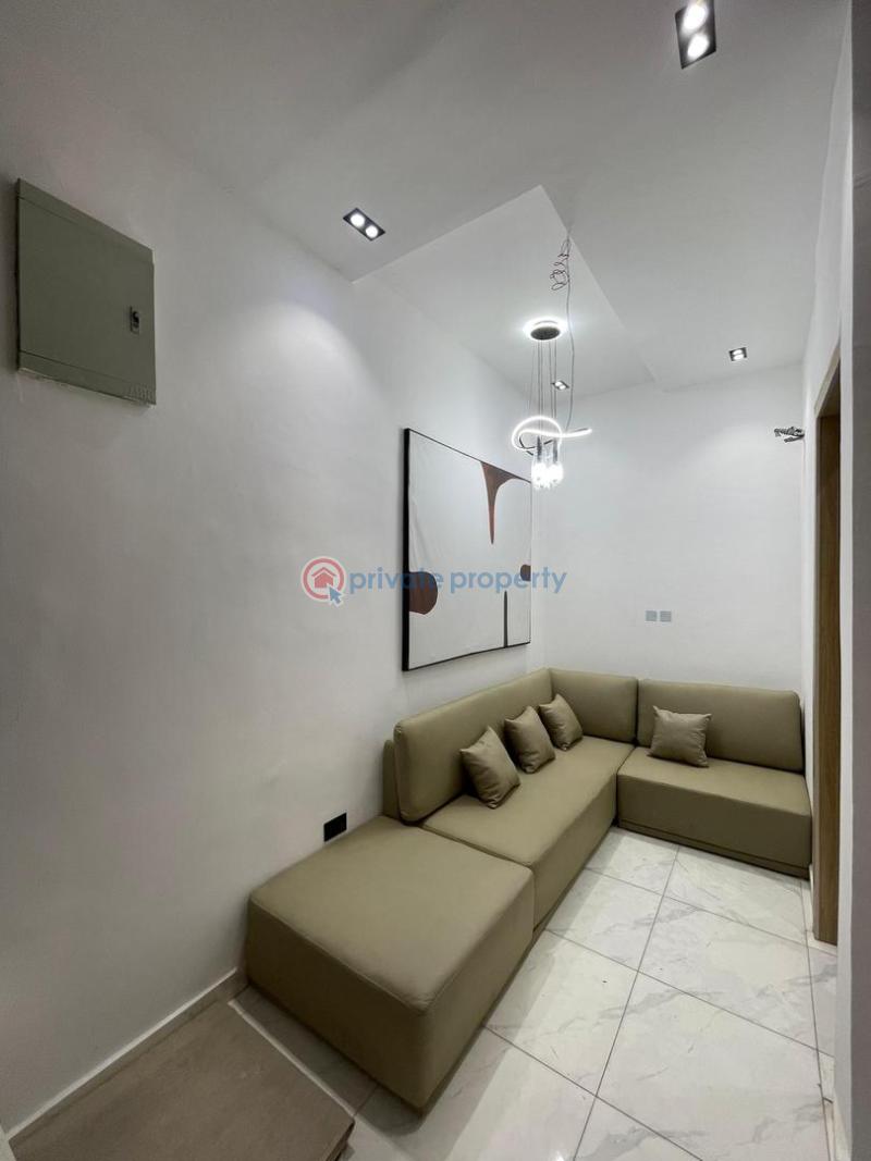 Luxury 5bedroom fully detached duplex - 5 5 bedroom Detached Duplex For Sale Chevron Lekki Lagos Chevron Drive Lekki Lagos - 5