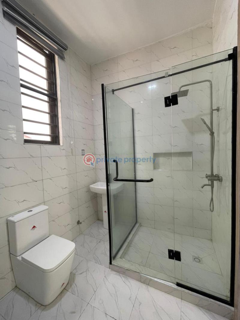 Luxury 5bedroom fully detached duplex - 10 5 bedroom Detached Duplex For Sale Chevron Lekki Lagos Chevron Drive Lekki Lagos - 10