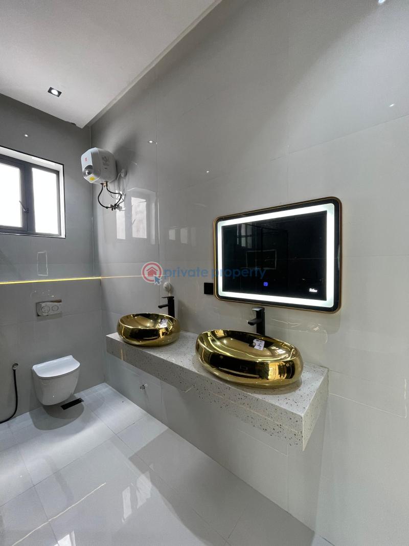 Luxury 5bedroom fully detached duplex - 13 5 bedroom Duplex For Sale Ajah Lagos - 13