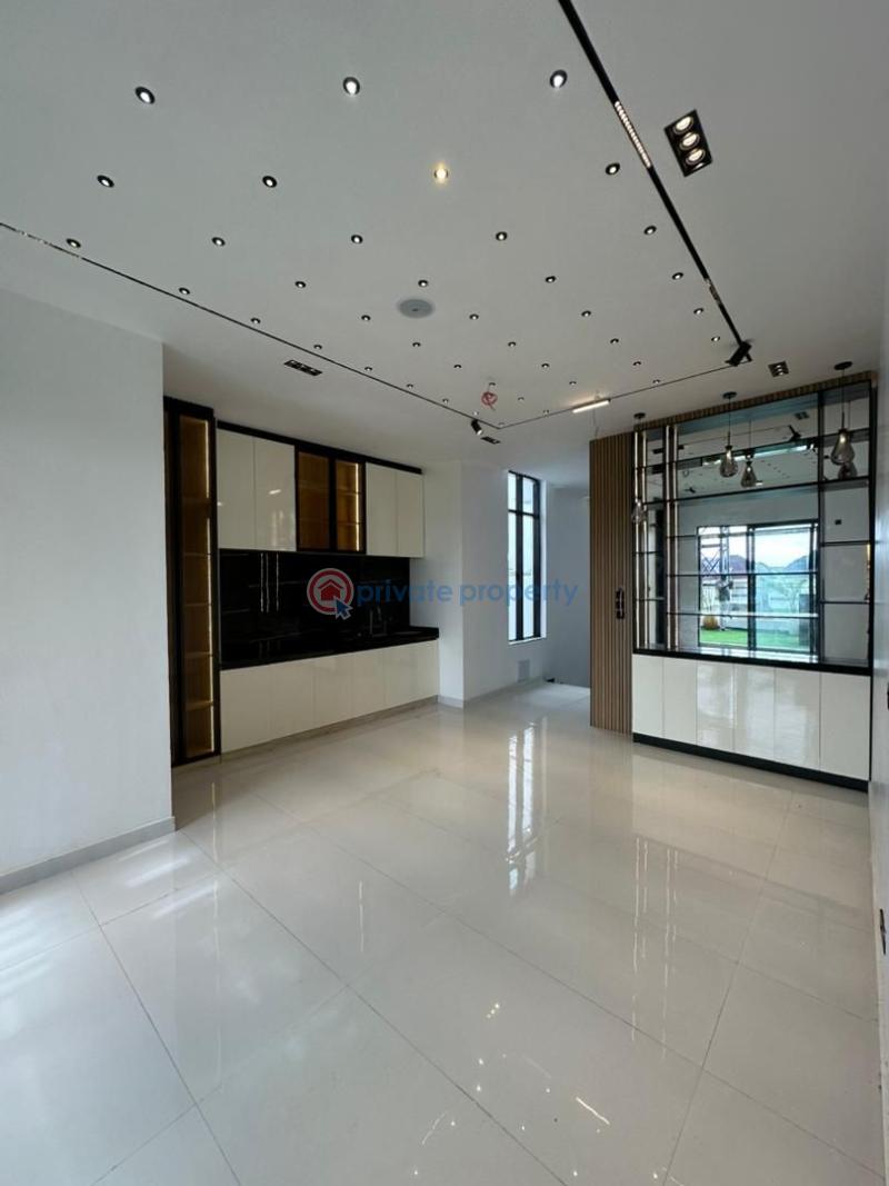 5 bedroom Detached Duplex For Sale Chevron Lekki Lagos Chevron Drive Lekki Lagos - 9