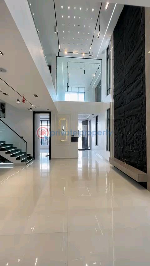 Luxury 5bedroom fully detached duplex - 4 5 bedroom Detached Duplex For Sale Chevron, Lekki Lagos Chevron Drive Lekki Lagos - 4