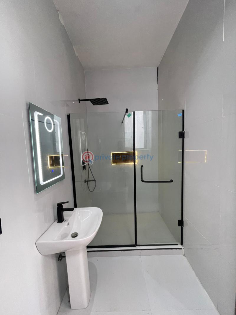 Luxury 5bedroom fully detached duplex - 7 5 bedroom Detached Duplex For Sale Ajah Lagos - 7