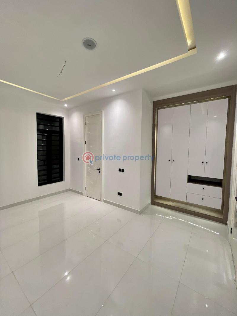 5 bedroom House For Sale Estate Ikota Lekki Lagos - 15