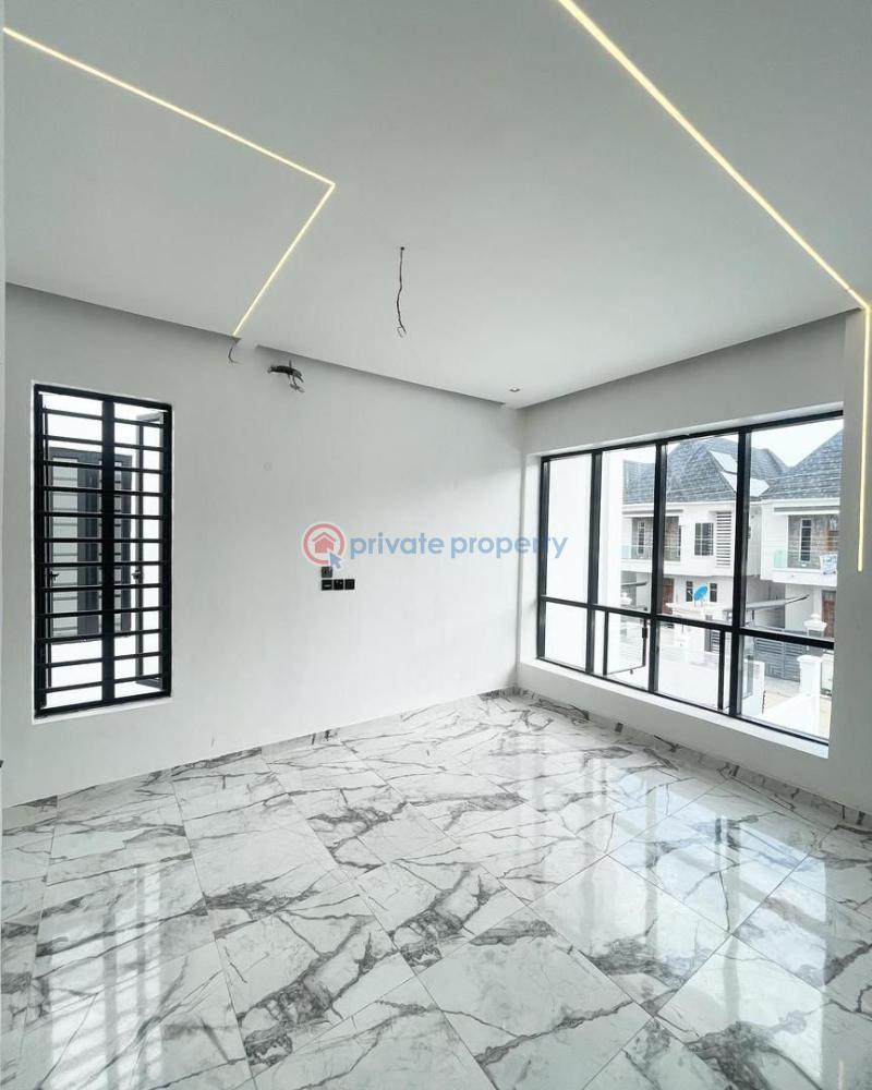 5 bedroom Detached Duplex For Sale Along Lekki Expressway Lagos - 7