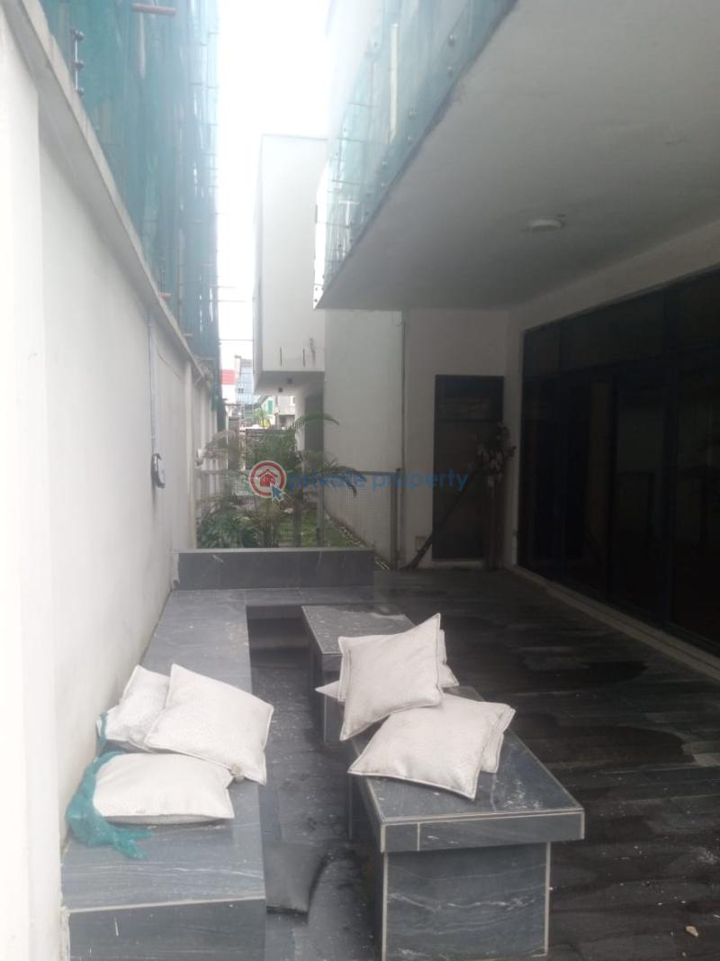 5 bedroom Detached Duplex For Rent Lekki Phase 1 Lagos - 10