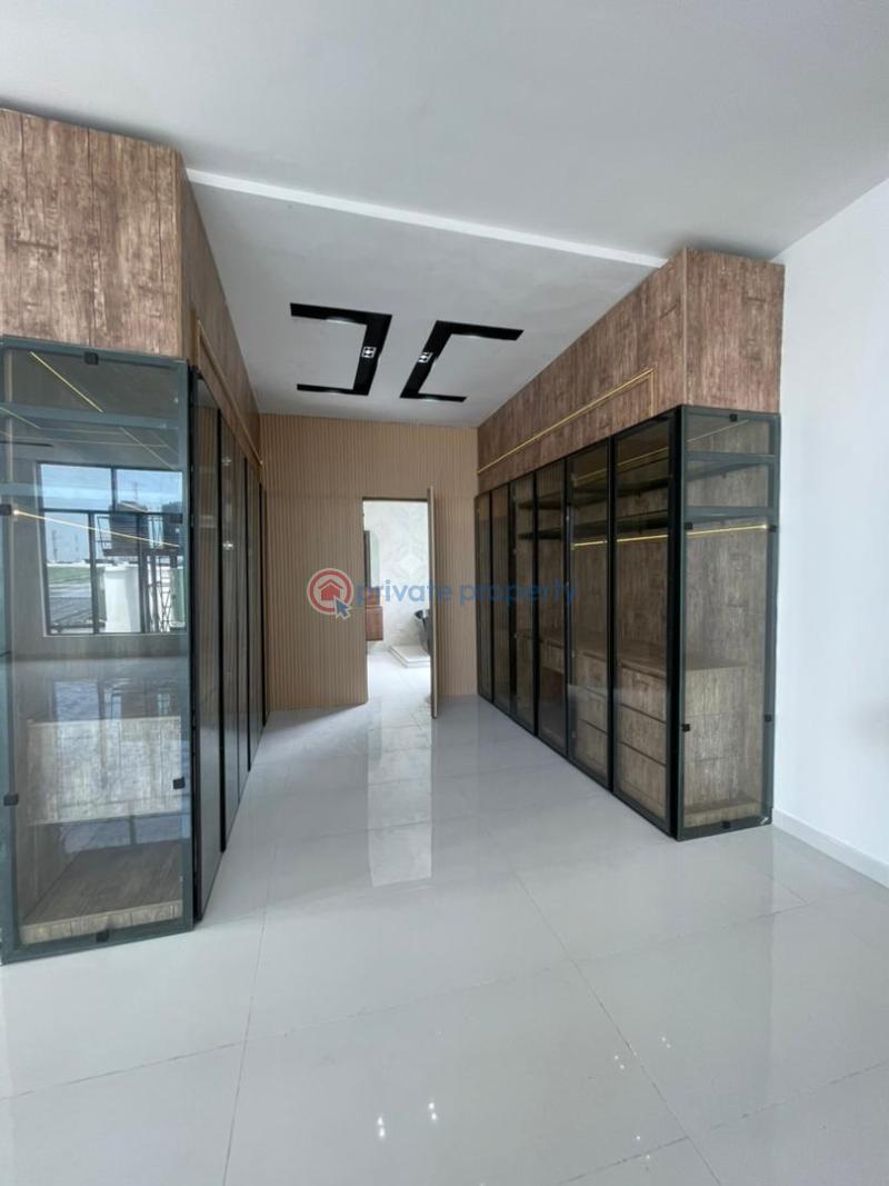 5 bedroom Duplex For Sale Chevron Drive Lekki Lagos - 3