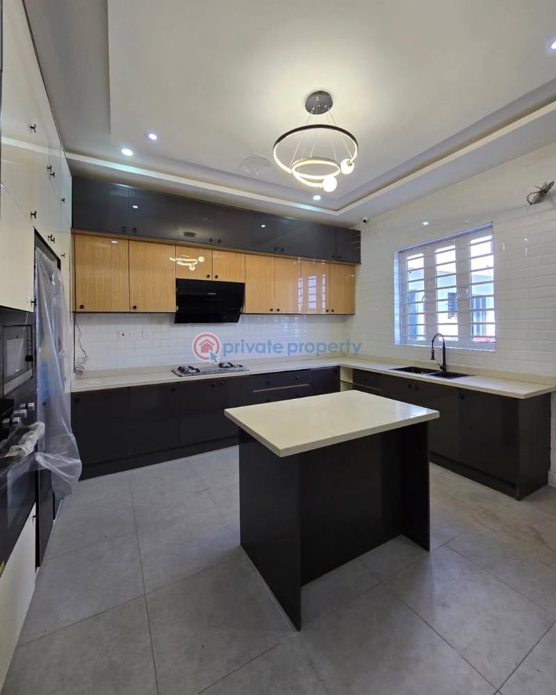 5 bedroom Detached Duplex For Sale Ikota Lekki Lagos - 4