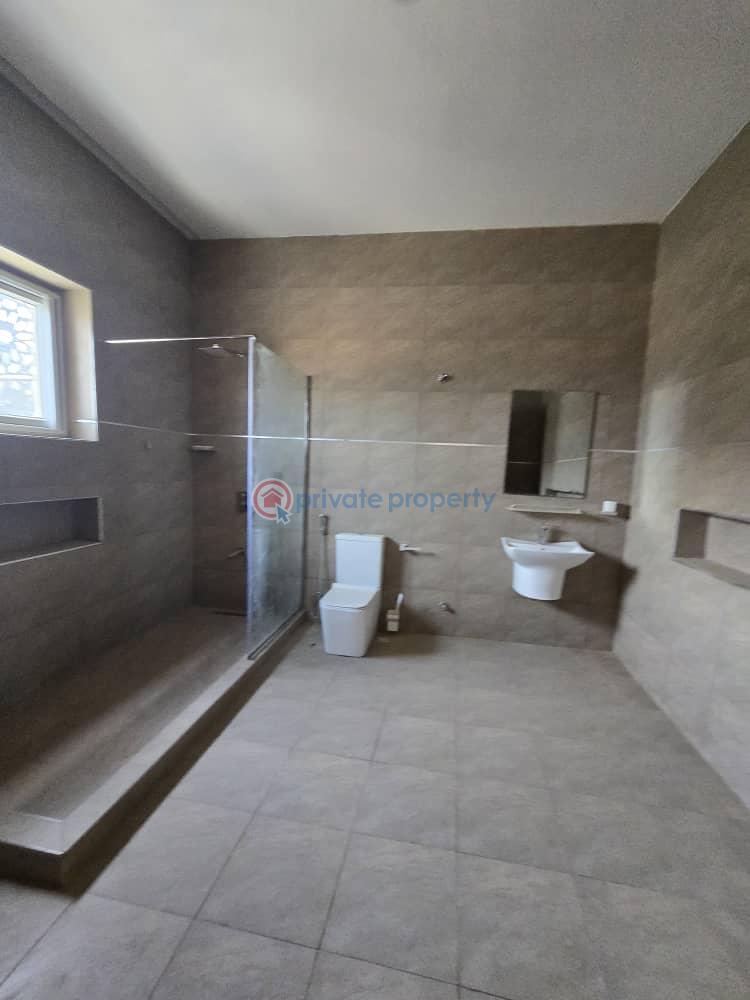 5 bedroom Semi detached Duplex For Sale Guzape Abuja Phase 1  - 9